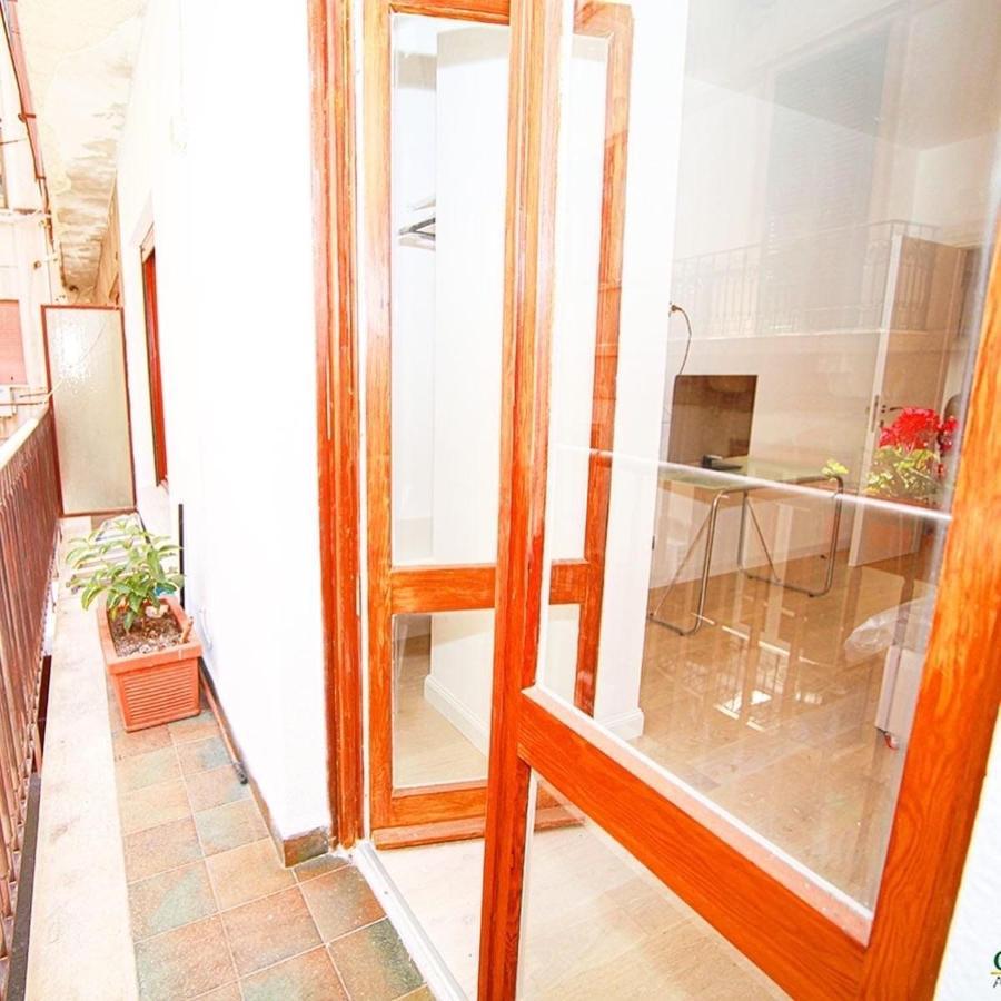 פלרמו Delle Palme Rooms Elegante Monolocale In Centro מראה חיצוני תמונה
